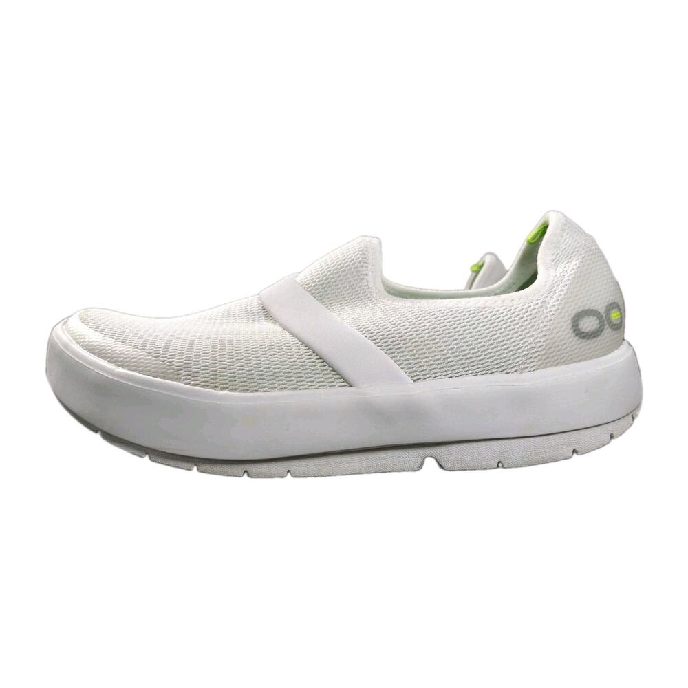 OOFOS OOmg EeZee Low Shoes Womens 9 White Slip On Recovery Sneakers Comfort GUC